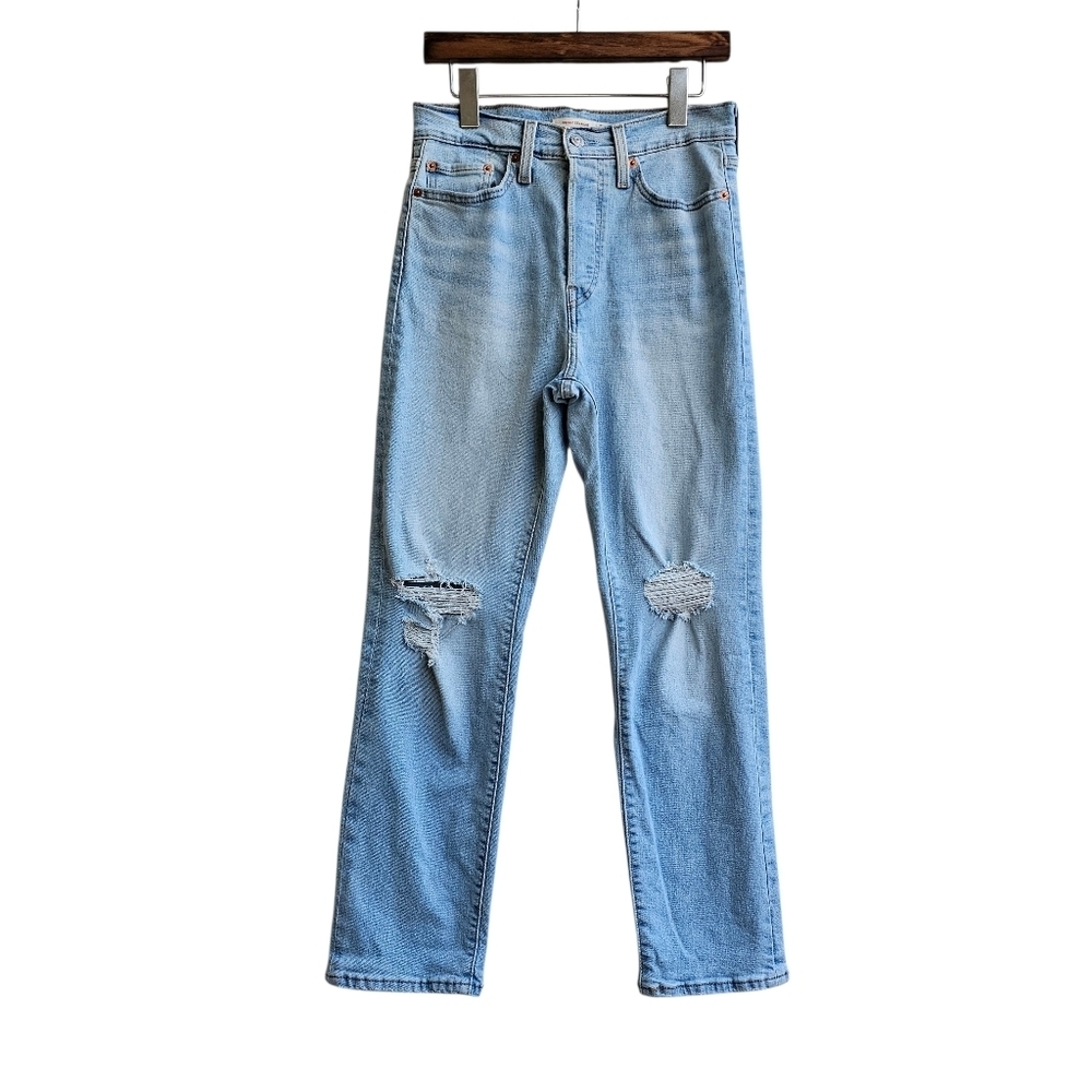 Levi's Wedgie Straight Jeans Light Wash Distressed 28x28 Struck By Lightning